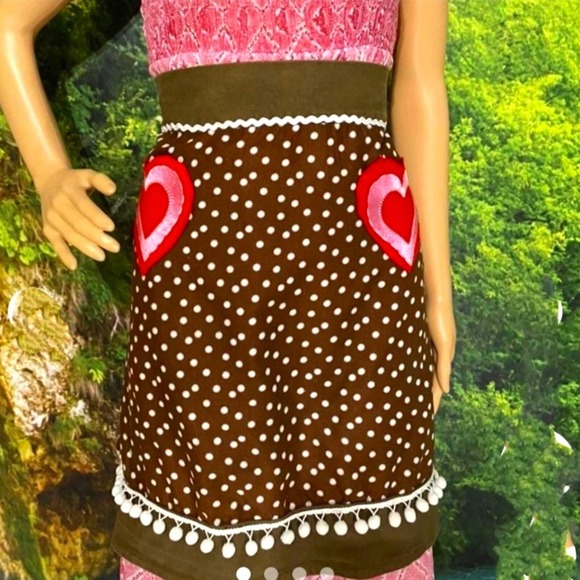 Cottagecore Retro Brown Polka Dots Valentine's Day Heart Pockets Half Apron - Picture 1 of 12